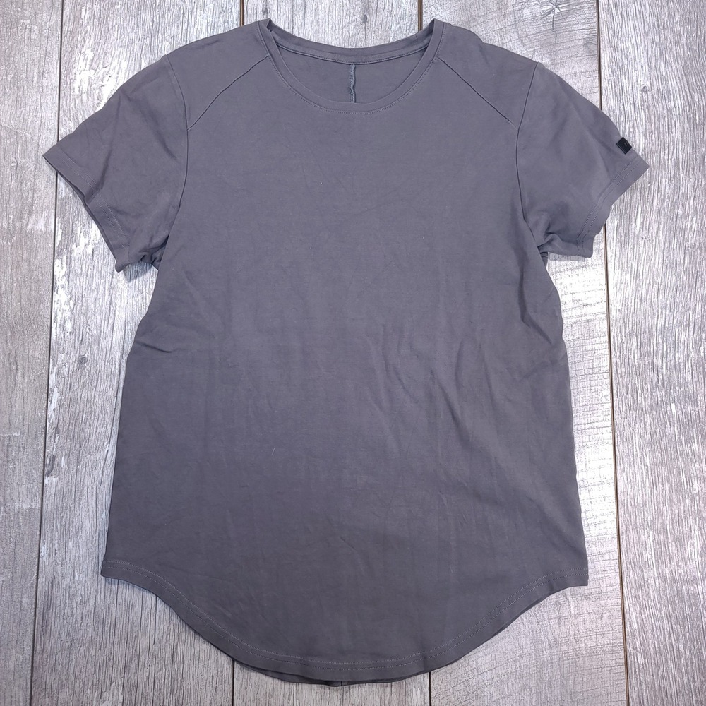 Alphalete Gym T-Shirt Mens Medium Grey Scoop Hem Pima Cotton Athletic Tee